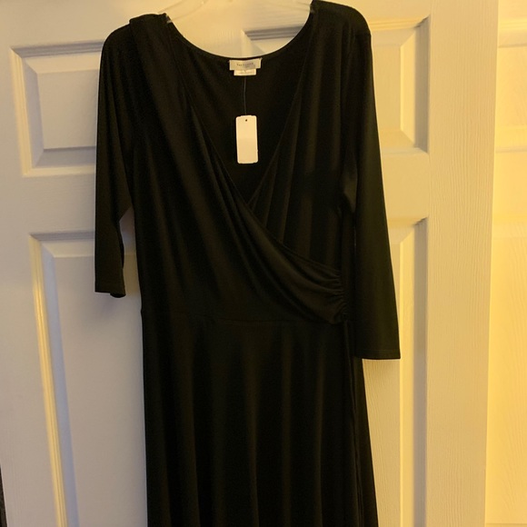 Van Heusen Dresses & Skirts - Black dress